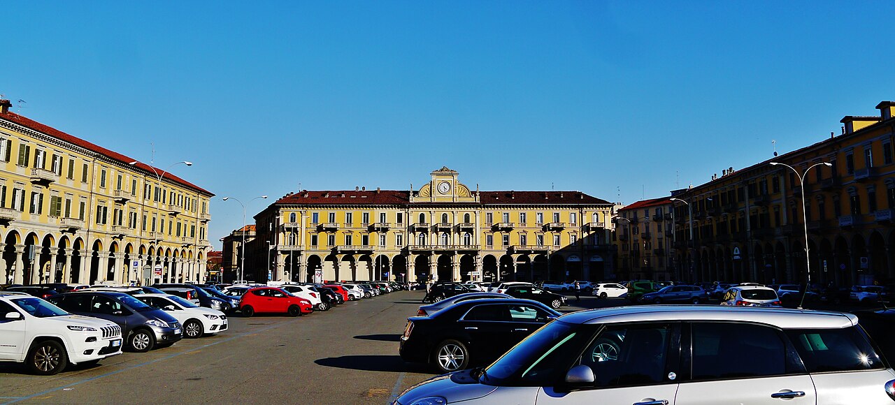 Piazza Garibaldi in Alessandria, Piedmont, the home town of marocchino coffee