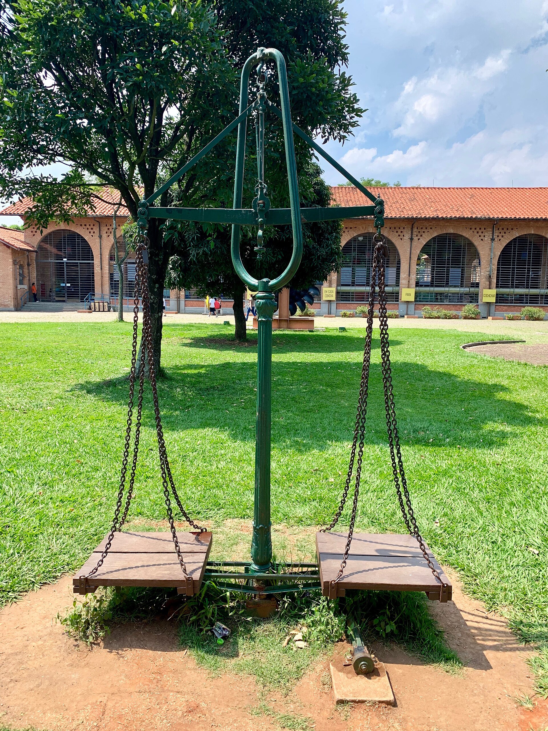 A best coffee scale used to weigh beans and water at a brewing station